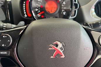 PEUGEOT 108 1.0 Allure Hatchback 5dr Petrol 2 Tronic Euro 6 (72 ps) Reverse 