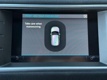 LAND ROVER RANGE ROVER EVOQUE 2.0 TD4 Landmark SUV 5dr Diesel Auto 4WD Euro 6 (s/s) (180 ps)