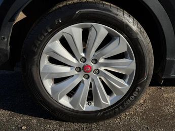 JAGUAR E-PACE 2.0 D180 SE SUV 5dr Diesel Auto AWD Euro 6 (s/s) (180 ps)