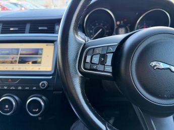 JAGUAR E-PACE 2.0 D180 SE SUV 5dr Diesel Auto AWD Euro 6 (s/s) (180 ps)