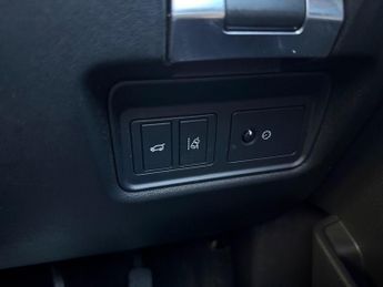 JAGUAR E-PACE 2.0 D180 SE SUV 5dr Diesel Auto AWD Euro 6 (s/s) (180 ps)