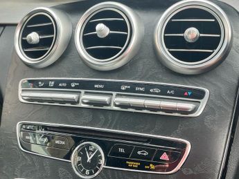 MERCEDES-BENZ C-CLASS 2.0 C200 AMG Line (Premium) Coupe 2dr Petrol G-Tronic+ Euro 6 (s