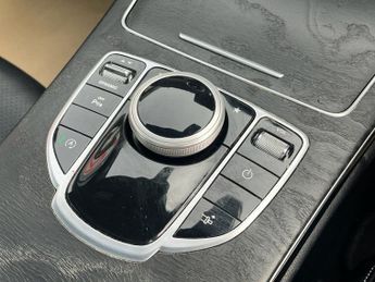 MERCEDES-BENZ C-CLASS 2.0 C200 AMG Line (Premium) Coupe 2dr Petrol G-Tronic+ Euro 6 (s