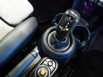 MINI HATCH 1.5 Cooper Classic Hatchback 5dr Petrol Steptronic Euro 6 (s/s) 