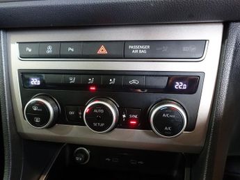 SEAT ATECA 1.5 TSI EVO XPERIENCE SUV 5dr Petrol DSG Euro 6 (s/s) (150 ps)