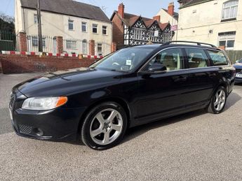 VOLVO V70 2.0 D3 SE Estate 5dr Diesel Geartronic Euro 5 (s/s) (163 ps)