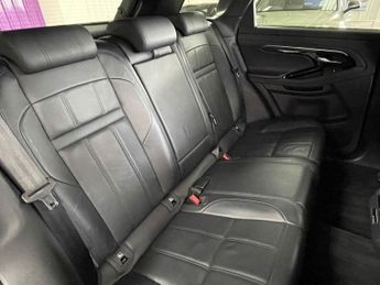 LAND ROVER RANGE ROVER EVOQUE 2.0 P200 MHEV R-Dynamic SE SUV 5dr Petrol Auto 4WD Euro 6 (s/s) 