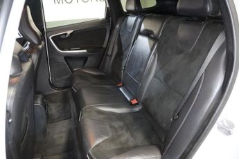 VOLVO XC60 Volvo XC60 2.4 D4 R-Design Nav SUV 5dr Diesel Auto AWD Euro 6 (s