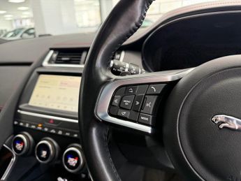 JAGUAR E-PACE 2.0 D150 Chequered Flag SUV 5dr Diesel Auto AWD Euro 6 (s/s) (15