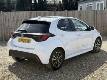 TOYOTA YARIS 1.5 VVT-h Design Hatchback 5dr Petrol Hybrid E-CVT Euro 6 (s/s) 