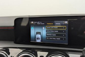 MERCEDES-BENZ A-CLASS 1.3 A200 AMG Line Hatchback 5dr Petrol 7G-DCT Euro 6 (s/s) (163 