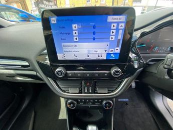 FORD FIESTA 1.0T EcoBoost GPF Titanium Hatchback 5dr Petrol Auto Euro 6 (s/s