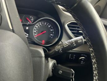 VAUXHALL GRANDLAND X 1.2 Turbo SRi Nav SUV 5dr Petrol Auto Euro 6 (s/s) (130 ps)