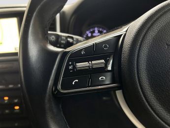 KIA SPORTAGE 1.6 CRDi EcoDynamics+ 2 SUV 5dr Diesel Hybrid DCT Euro 6 (s/s) (