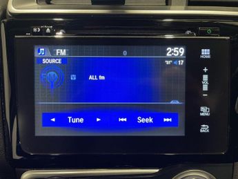 HONDA JAZZ 1.3 i-VTEC SE Navi Hatchback 5dr Petrol CVT Euro 6 (s/s) (102 ps