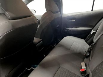 TOYOTA COROLLA 1.8 VVT-h GPF Icon Tech Hatchback 5dr Petrol Hybrid CVT Euro 6 (