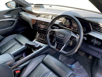 AUDI E-TRON 55 Black Edition SUV 5dr Electric Auto quattro 95kWh (11kW Charg
