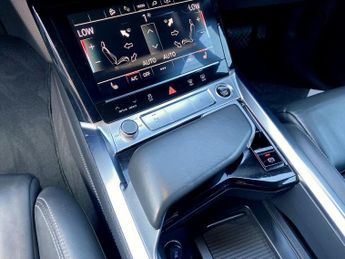 AUDI E-TRON 55 Black Edition SUV 5dr Electric Auto quattro 95kWh (11kW Charg