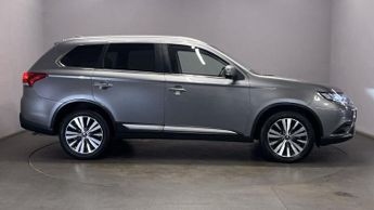 MITSUBISHI OUTLANDER 2.0 MIVEC Exceed SUV 5dr Petrol CVT 4WD Euro 6 (s/s) (150 ps)