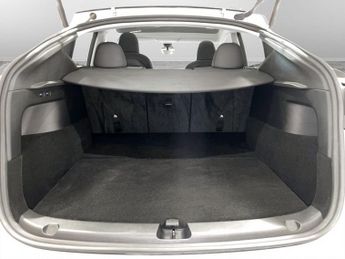 TESLA MODEL Y (Dual Motor) Long Range SUV 5dr Electric Auto 4WDE (384 bhp)