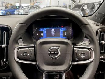 VOLVO C40 Recharge 69kWh Ultimate SUV 5dr Electric Auto (231 ps)