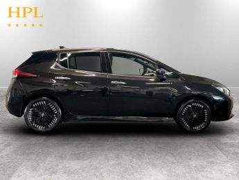 NISSAN LEAF 39kWh N-Connecta Hatchback 5dr Electric Auto (150 ps)
