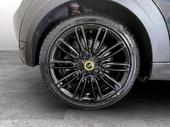 MINI Electric Hatch Cooper SE 32.6kWh Level 2 Hatchback 3dr Electric Auto (184 ps)
