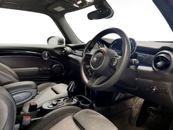 MINI Electric Hatch Cooper SE 32.6kWh Level 2 Hatchback 3dr Electric Auto (184 ps)