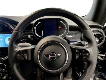 MINI Electric Hatch Cooper SE 32.6kWh Level 2 Hatchback 3dr Electric Auto (184 ps)