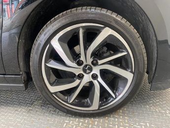 DS AUTOMOBILES DS 3 1.2 PureTech GPF Connected Chic Hatchback 3dr Petrol EAT6 Euro 6