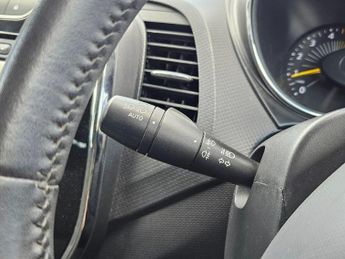 RENAULT CAPTUR 1.5 dCi ENERGY Dynamique S Nav SUV 5dr Diesel Auto Euro 6 (s/s) 