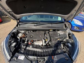 VAUXHALL CROSSLAND X 1.5 Turbo D Sport SUV 5dr Diesel Auto Euro 6 (s/s) (120 ps)