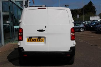 VAUXHALL VIVARO 1.5 Turbo D 2900 Edition Panel Van 5dr Diesel Manual L1 H1 Euro 