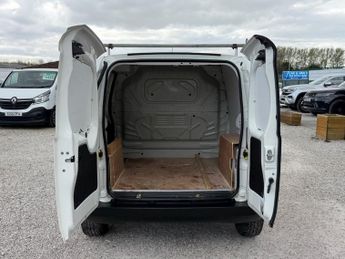 PEUGEOT BIPPER 1.3 HDi Professional Panel Van 3dr Diesel Manual FWD L1 H1 (115 