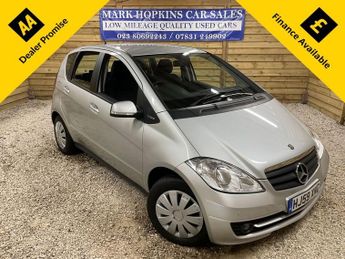 Mercedes A Class 1.5 A150 BlueEfficiency Classic SE Hatchback 5dr Petrol Manual (