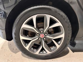 JAGUAR I-PACE 400 90kWh HSE SUV 5dr Electric Auto 4WD (400 ps)