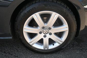 VOLKSWAGEN GOLF 1.2 TSI S