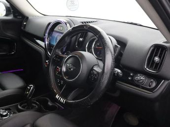 MINI COUNTRYMAN 2.0 Cooper S Classic SUV 5dr Petrol Steptronic Euro 6 (s/s) (178
