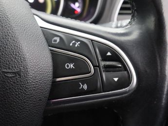 RENAULT KOLEOS 2.0 dCi Signature Nav SUV 5dr Diesel X-Trn A7 4WD Euro 6 (s/s) (