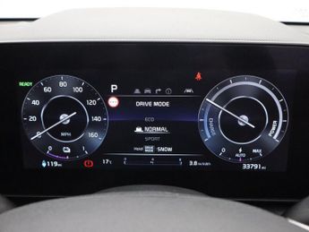 KIA NIRO 64.8kWh 4 SUV 5dr Electric Auto (201 bhp)