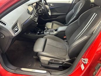 BMW 1 SERIES 1.5 118i Sport (LCP) Hatchback 5dr Petrol DCT Euro 6 (s/s) (136 