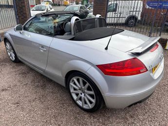 AUDI TT 2.0 TFSI Roadster 2dr Petrol S Tronic Euro 4 (200 ps)