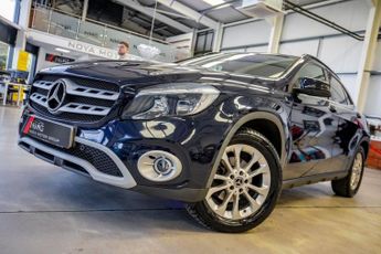 MERCEDES-BENZ GLA 1.6 GLA200 SE (Executive) SUV 5dr Petrol 7G-DCT Euro 6 (s/s) (15