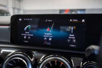 MERCEDES-BENZ A-CLASS 1.3 A200 AMG Line (Premium) Hatchback 5dr Petrol 7G-DCT Euro 6 (