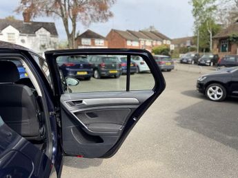 VOLKSWAGEN GOLF 1.6 TDI BlueMotion Tech Match Hatchback 5dr Diesel DSG Euro 6 (s