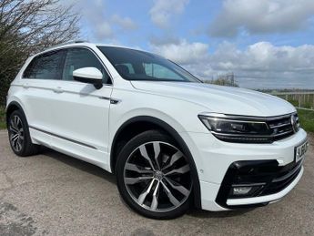 Volkswagen Tiguan 2.0 TDI R-Line SUV 5dr Diesel DSG 4Motion Euro 6 (s/s) (150 ps)