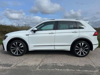 VOLKSWAGEN TIGUAN 2.0 TDI R-Line SUV 5dr Diesel DSG 4Motion Euro 6 (s/s) (150 ps)