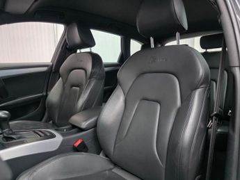 AUDI A4 AVANT 3.0 TDI V6 S line Estate 5dr Diesel S Tronic quattro Euro 5 (s/s