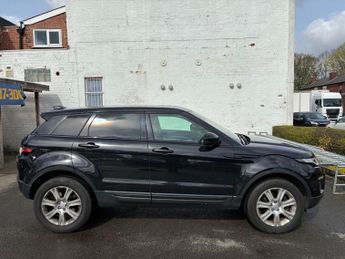 LAND ROVER RANGE ROVER EVOQUE 2.0 TD4 SE Tech SUV 5dr Diesel Auto 4WD Euro 6 (s/s) (180 ps)