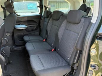 PEUGEOT e-Rifter 52kWh Allure Long MPV 5dr Electric Auto (7.4kW Charger) (136 ps)